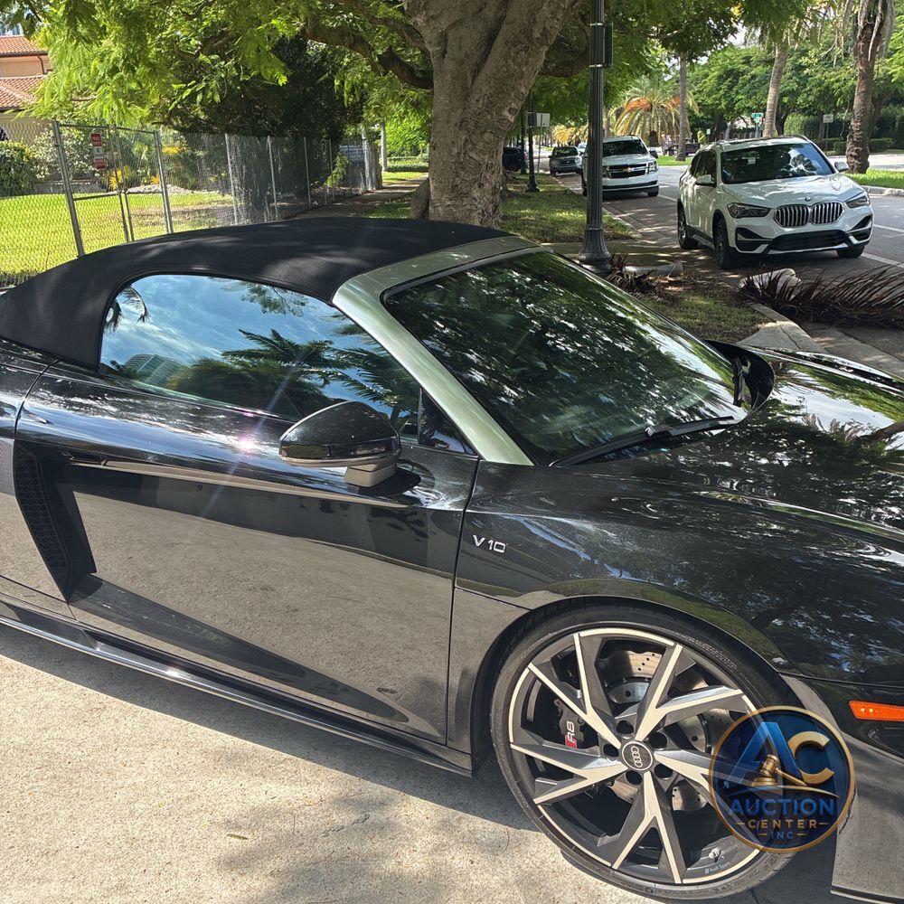 2023 Audi R8 V10 Performance