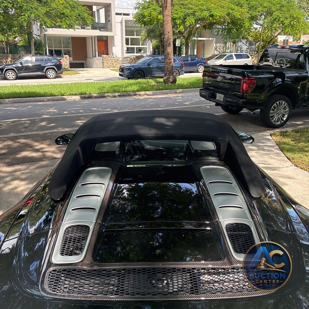 2023 Audi R8 V10 Performance