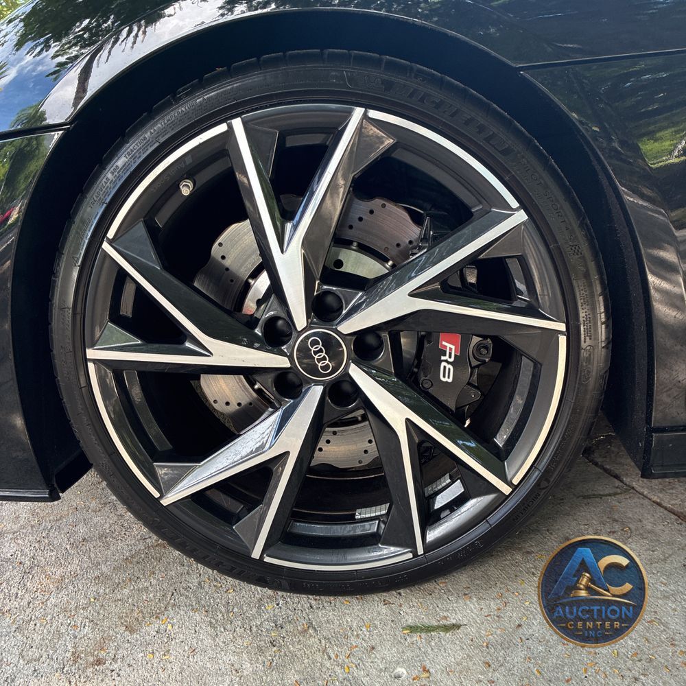 2023 Audi R8 V10 Performance