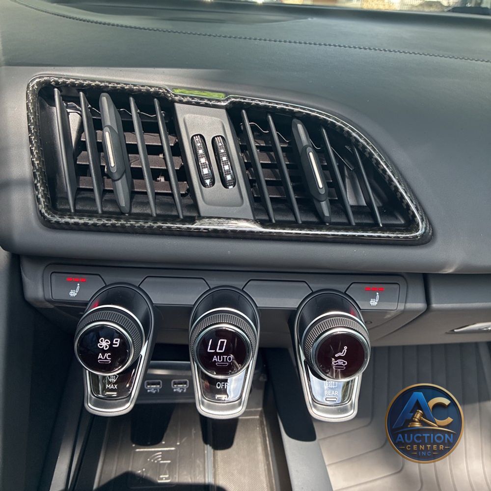 2023 Audi R8 V10 Performance