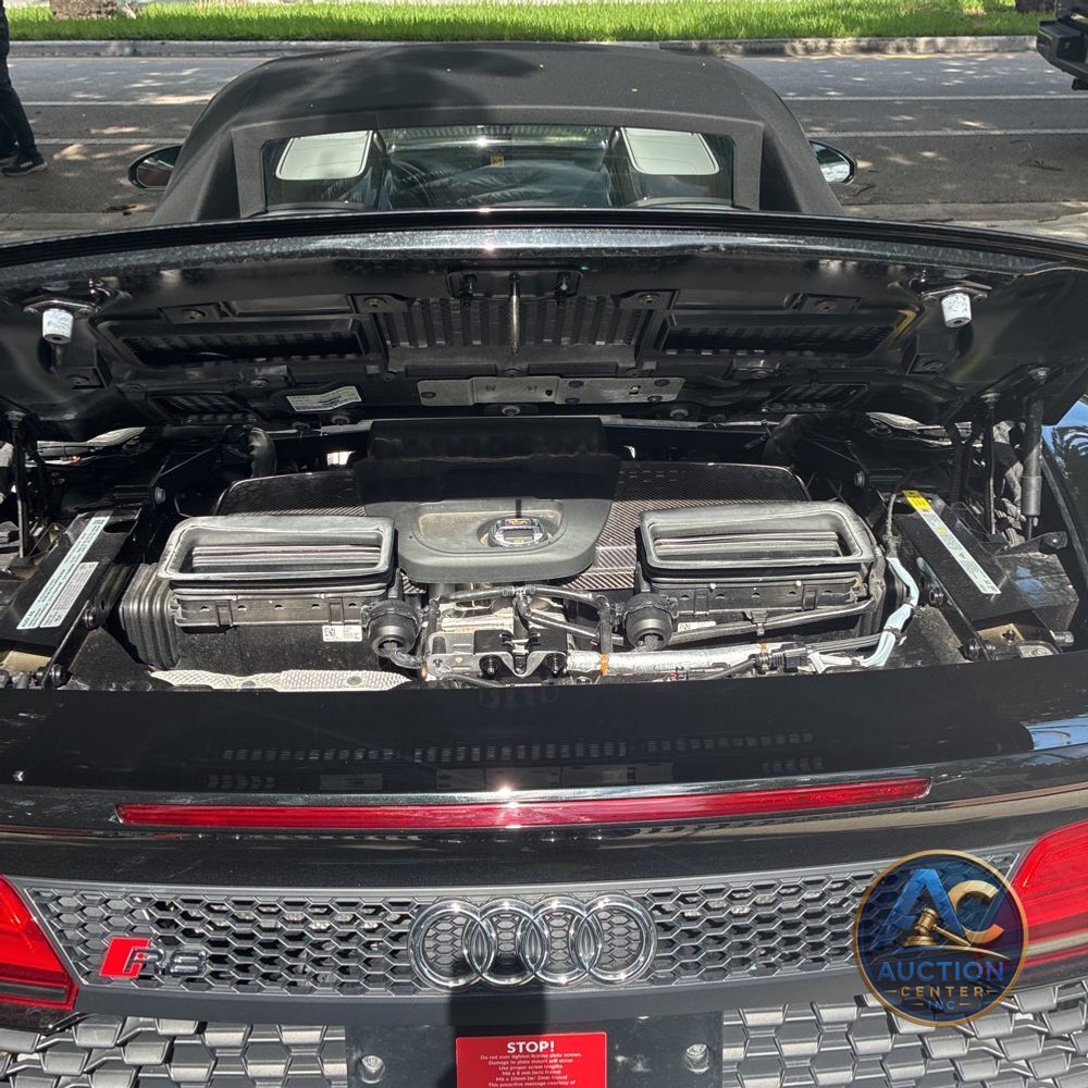 2023 Audi R8 V10 Performance