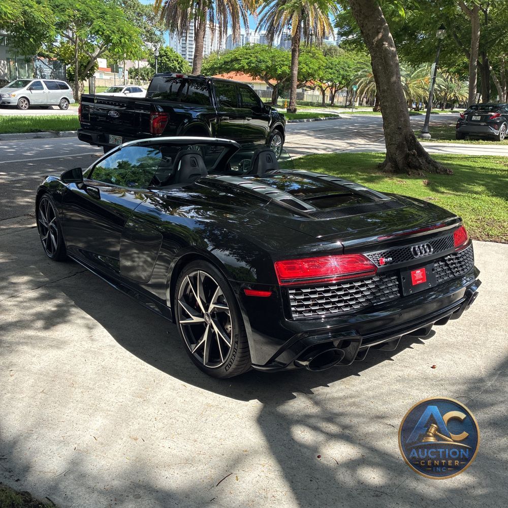 2023 Audi R8 V10 Performance