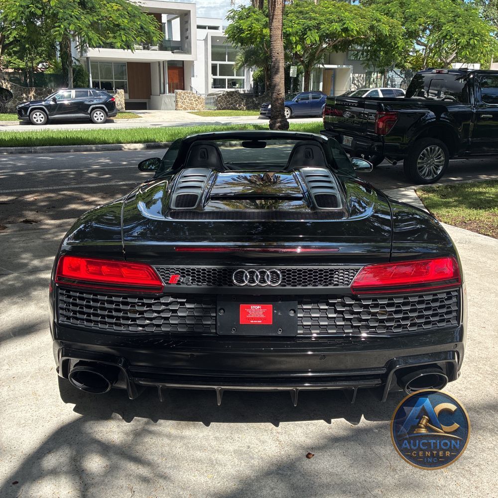 2023 Audi R8 V10 Performance