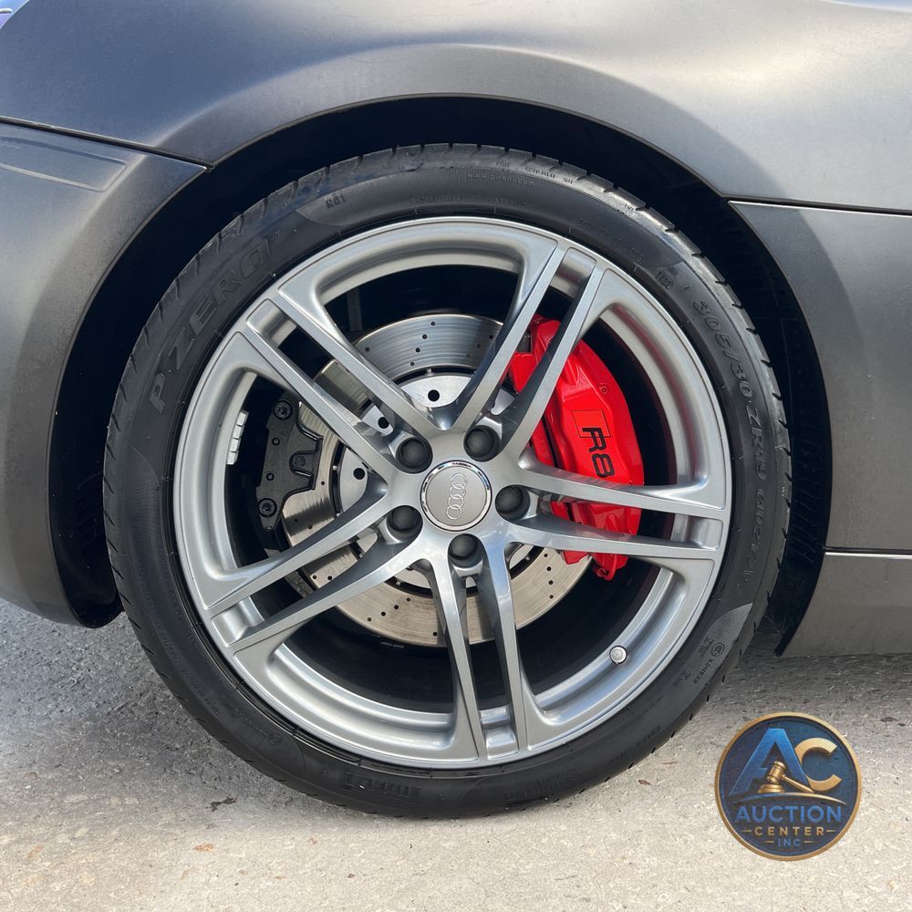 2011 Audi R8 5.2 Spyder