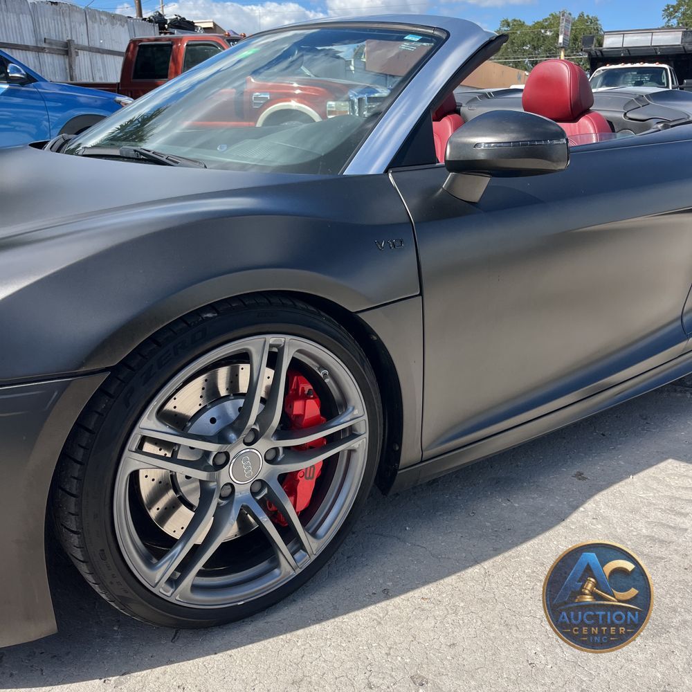2011 Audi R8 5.2 Spyder