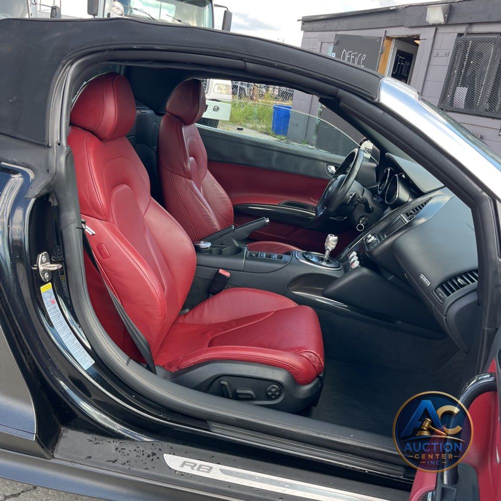 2011 Audi R8 5.2 Spyder