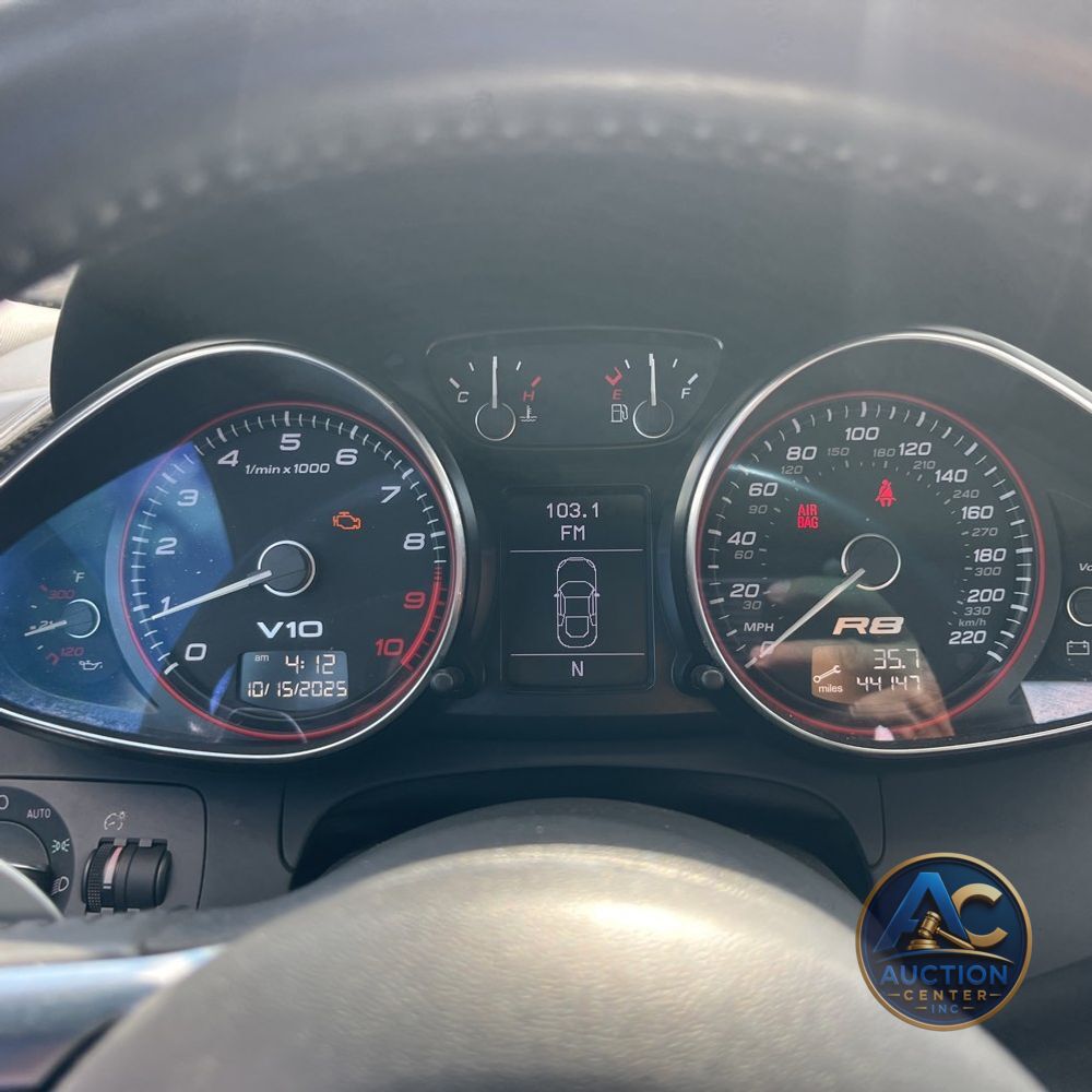 2011 Audi R8 5.2 Spyder