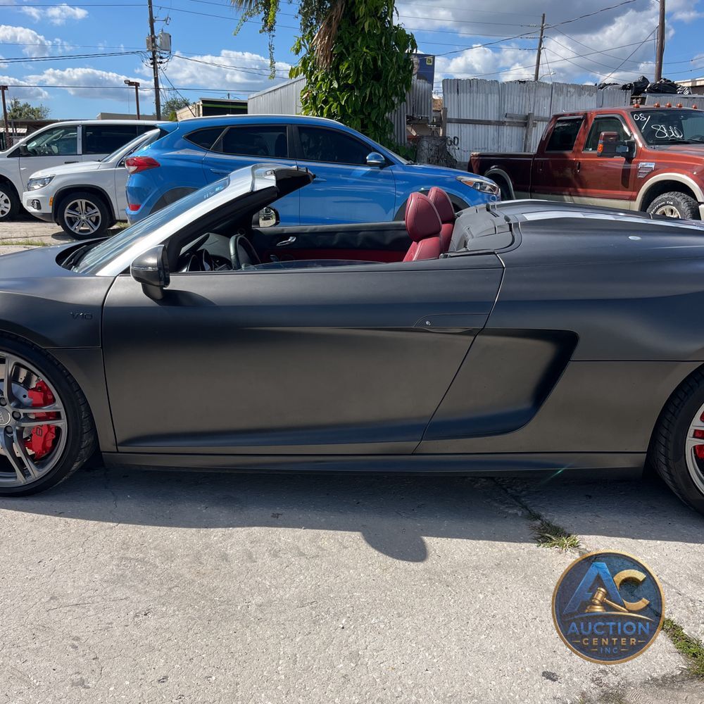 2011 Audi R8 5.2 Spyder