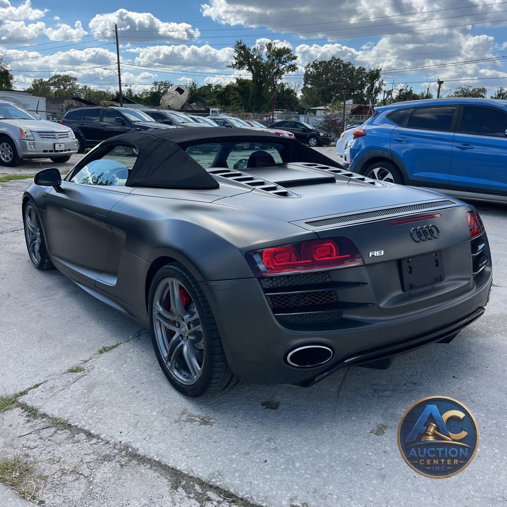 2011 Audi R8 5.2 Spyder