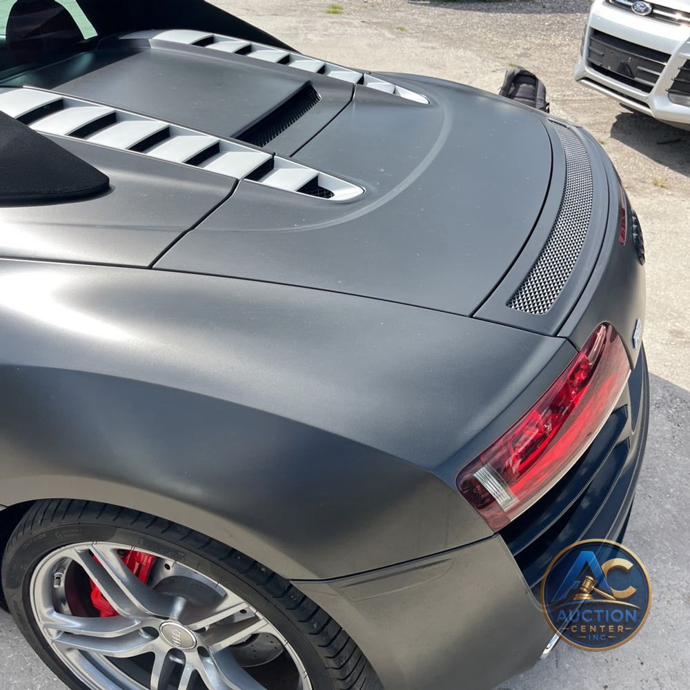 2011 Audi R8 5.2 Spyder