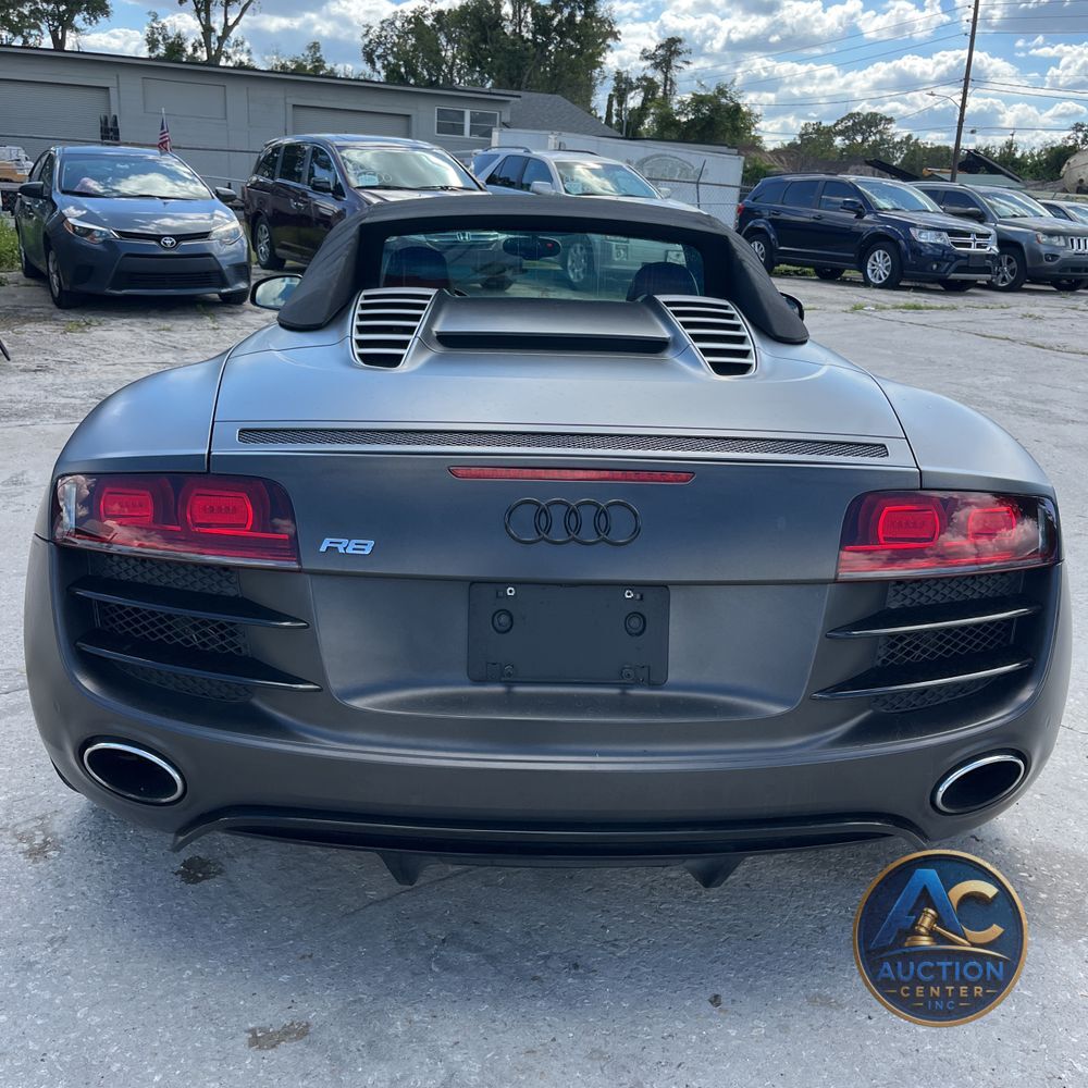 2011 Audi R8 5.2 Spyder