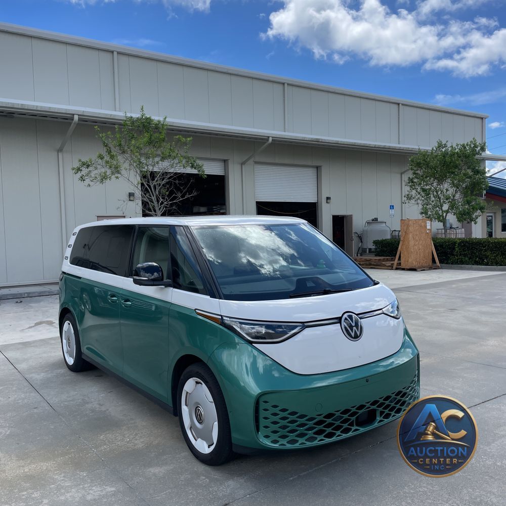 2025 Volkswagen ID Buzz  1st Edition 4Motion