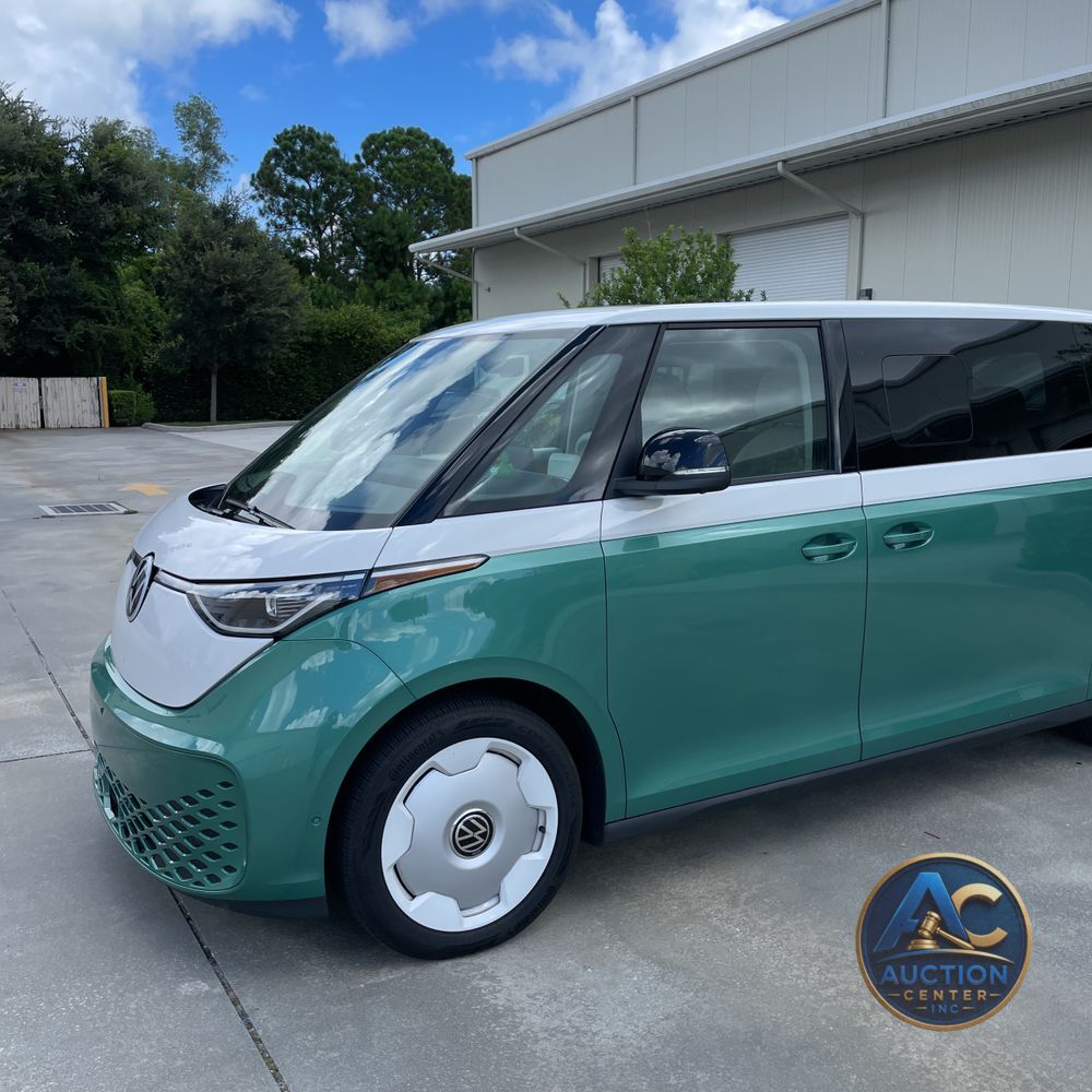 2025 Volkswagen ID Buzz  1st Edition 4Motion