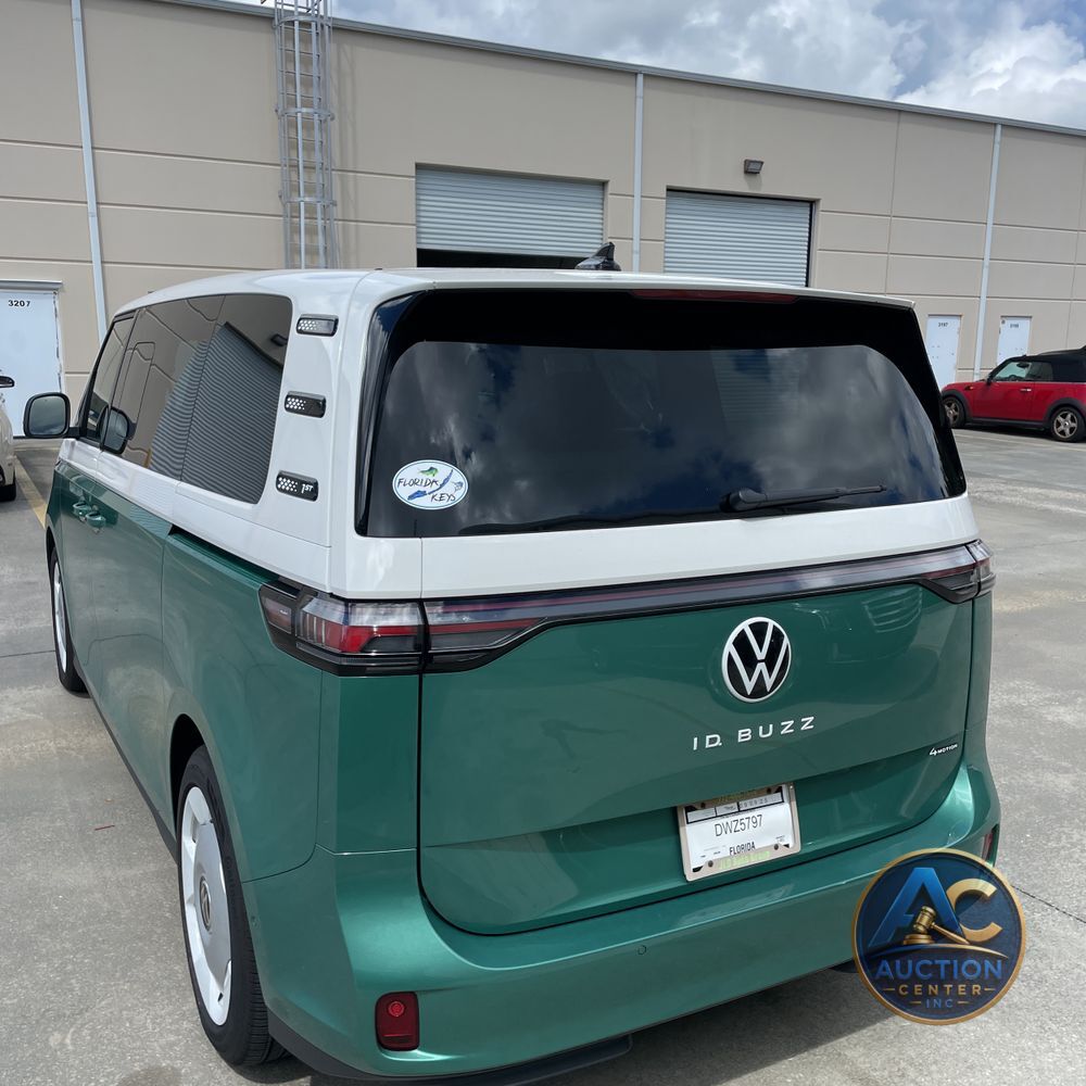 2025 Volkswagen ID Buzz  1st Edition 4Motion