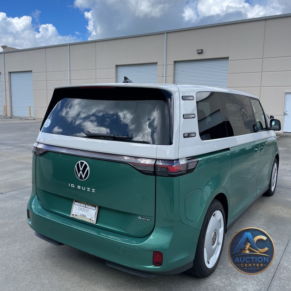 2025 Volkswagen ID Buzz  1st Edition 4Motion