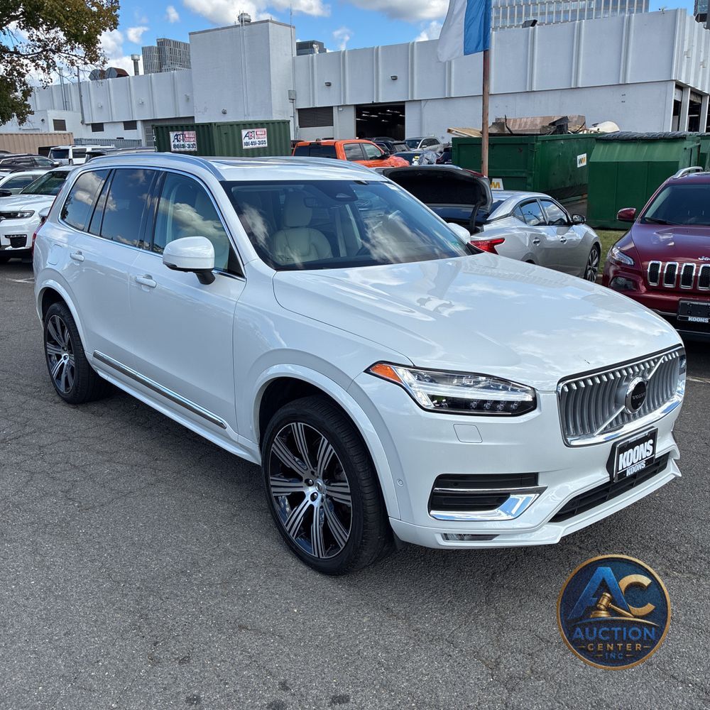 2023 Volvo XC90 B6 - Ultimate