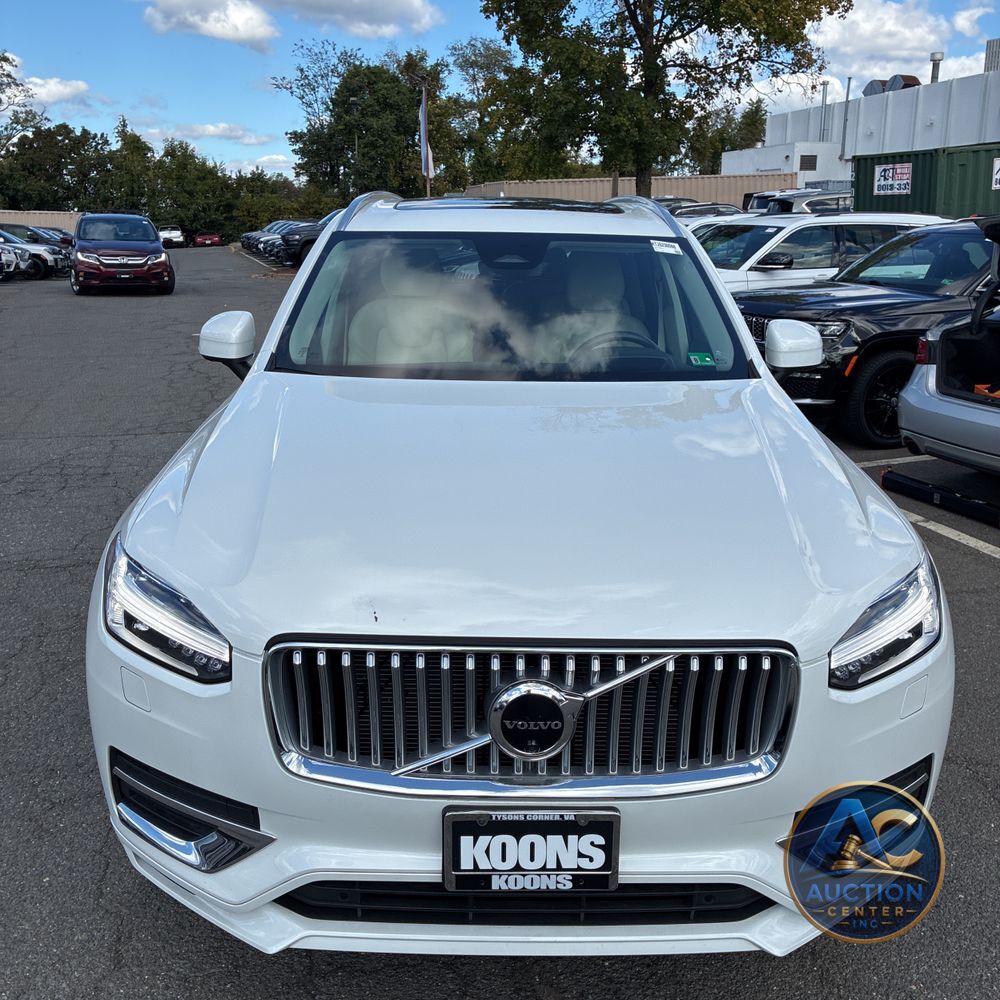 2023 Volvo XC90 B6 - Ultimate