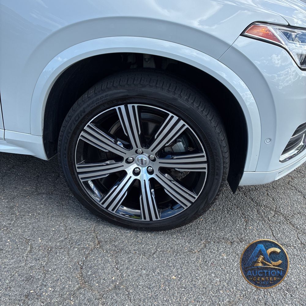 2023 Volvo XC90 B6 - Ultimate