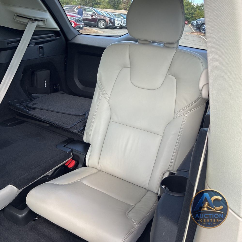 2023 Volvo XC90 B6 - Ultimate