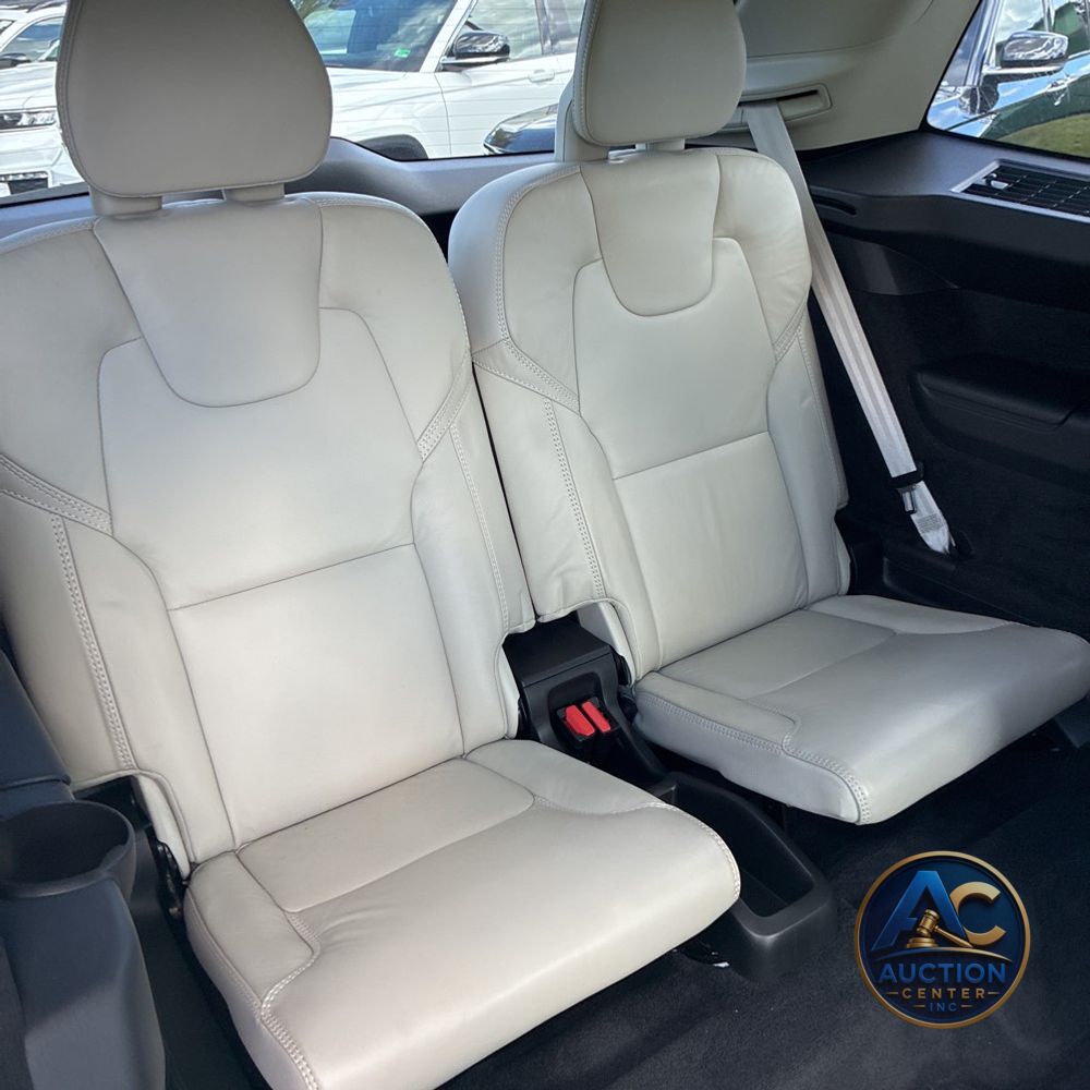 2023 Volvo XC90 B6 - Ultimate
