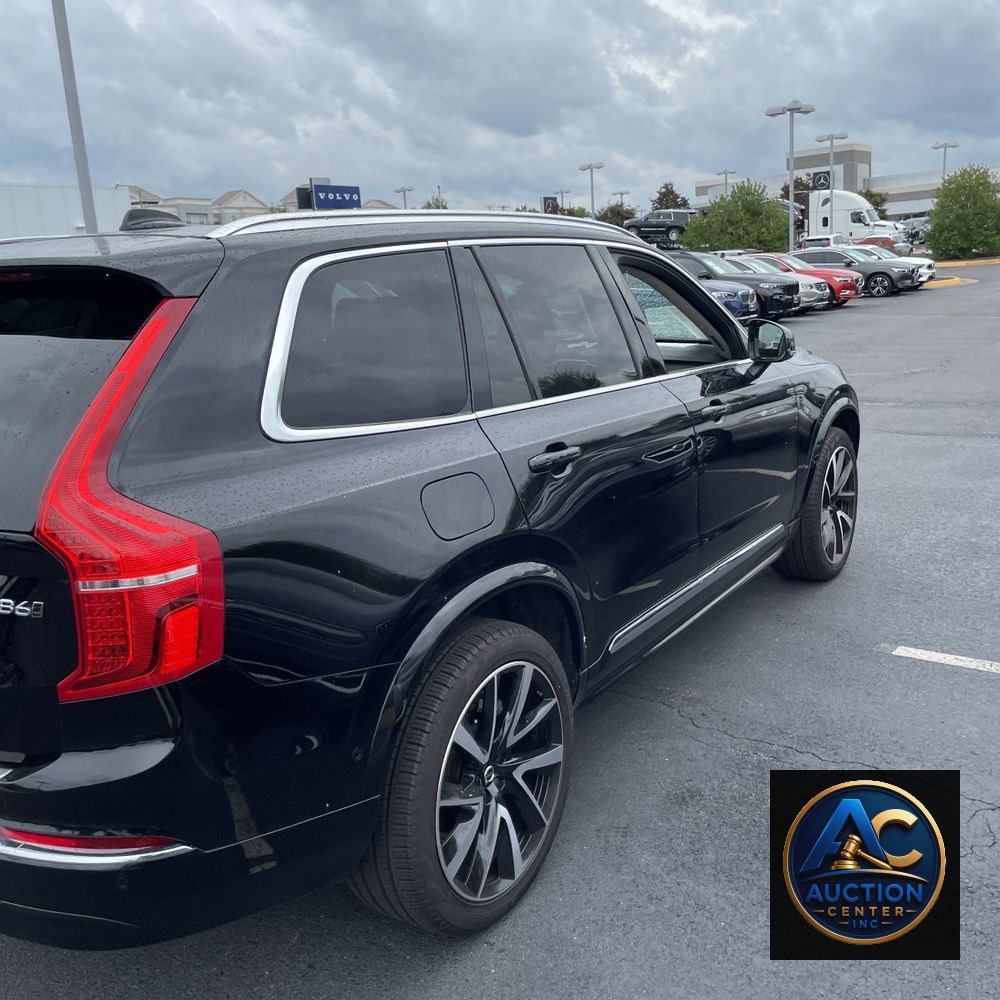 2024 Volvo XC90 B6 - Ultimate