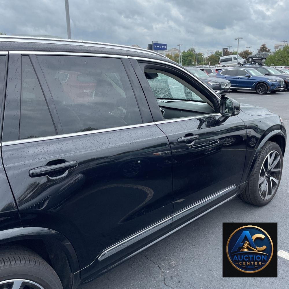 2024 Volvo XC90 B6 - Ultimate