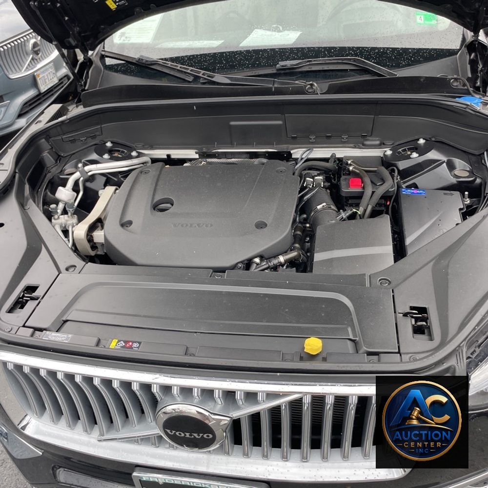 2024 Volvo XC90 B6 - Ultimate