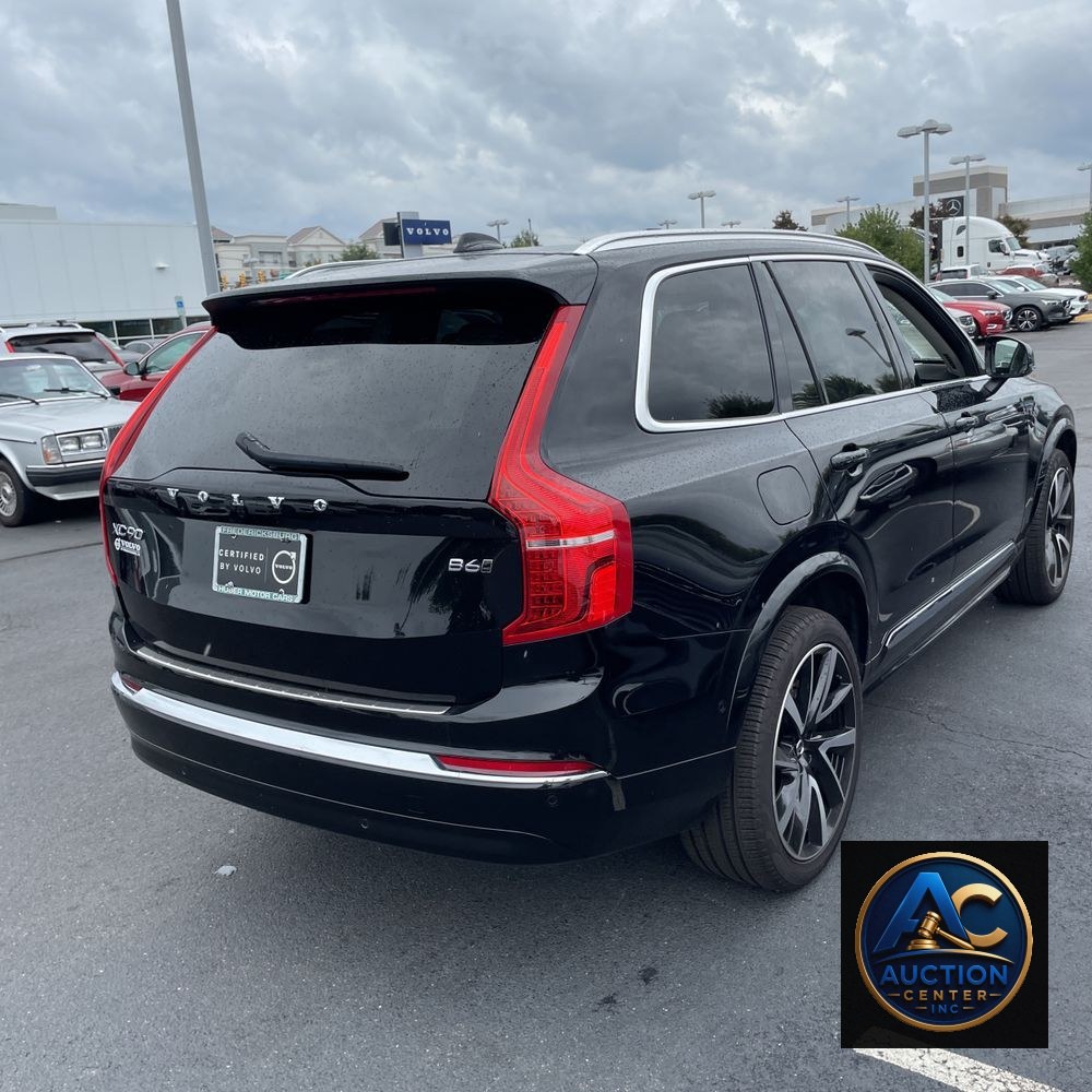 2024 Volvo XC90 B6 - Ultimate