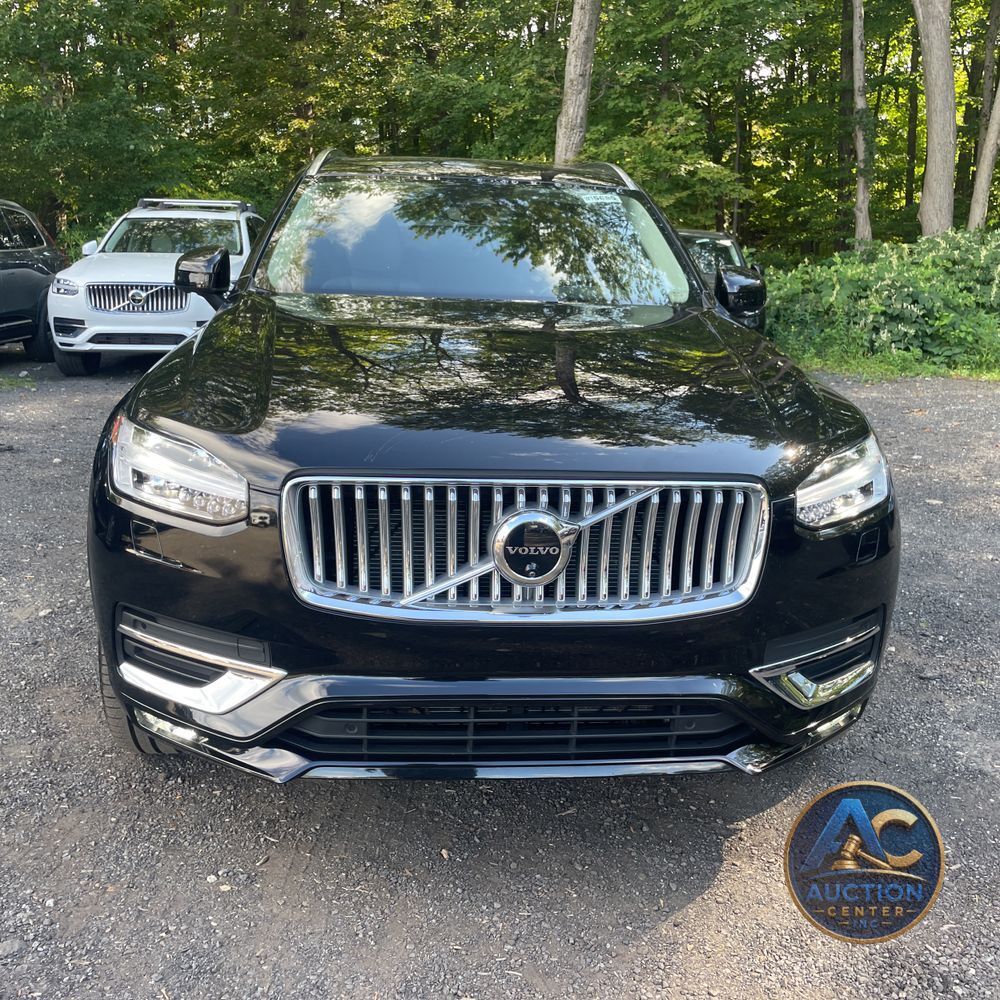 2025 Volvo XC90 B6 - Plus