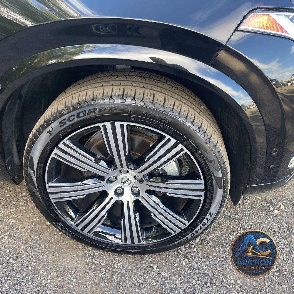 2025 Volvo XC90 B6 - Plus