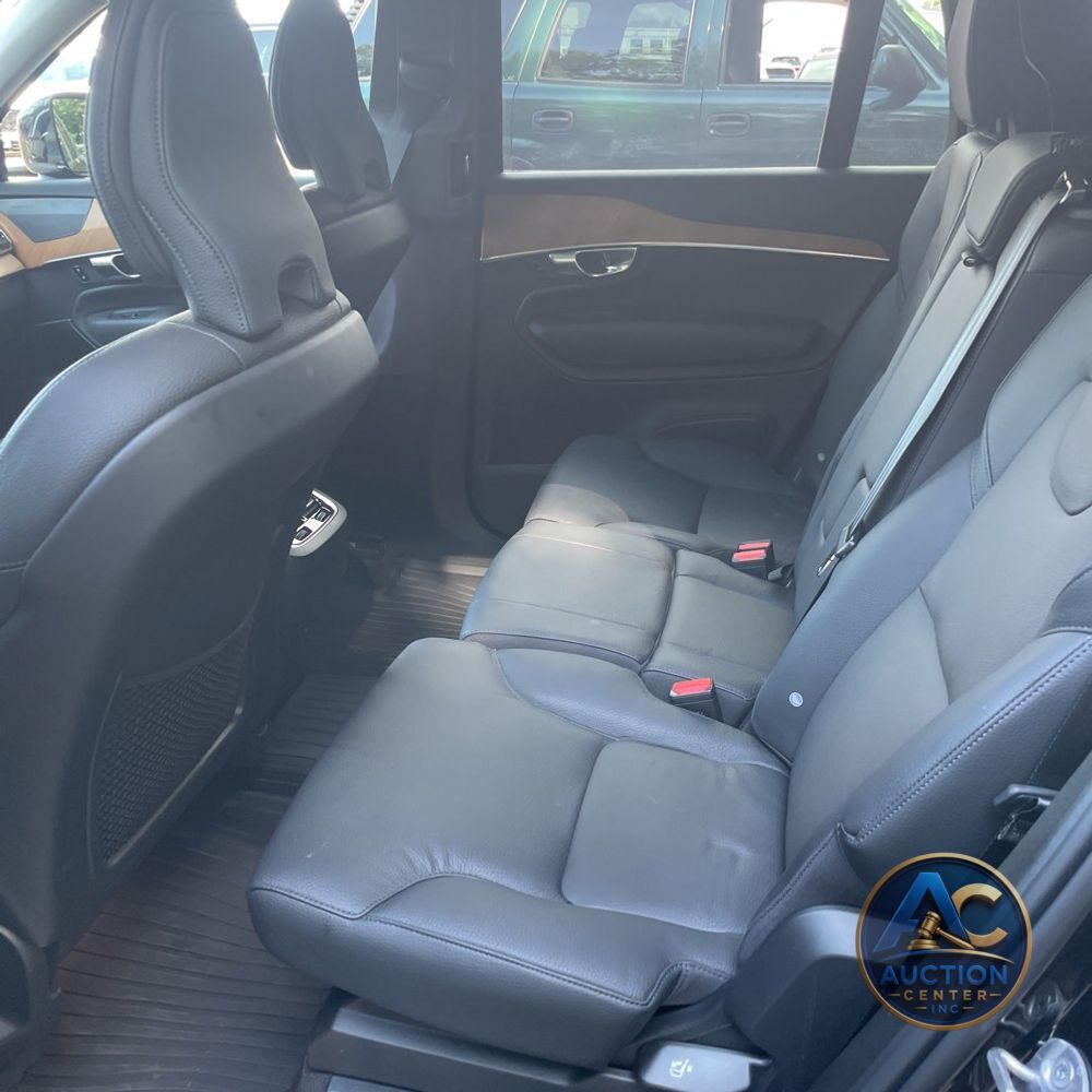 2025 Volvo XC90 B6 - Plus
