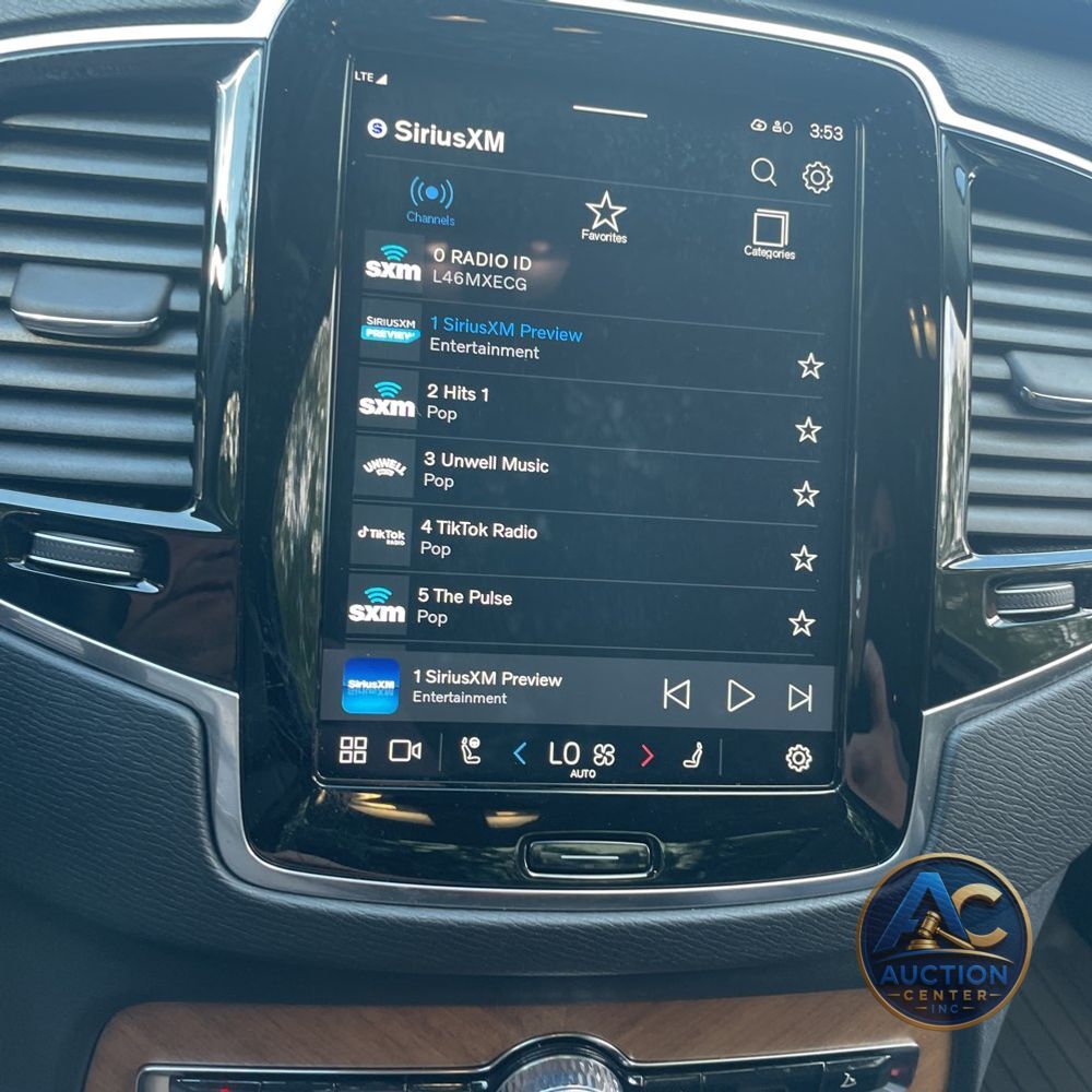 2025 Volvo XC90 B6 - Plus