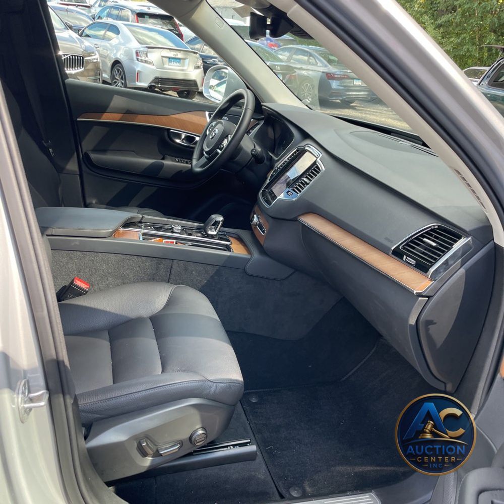2025 Volvo XC90 2025.5 B6 - Plus