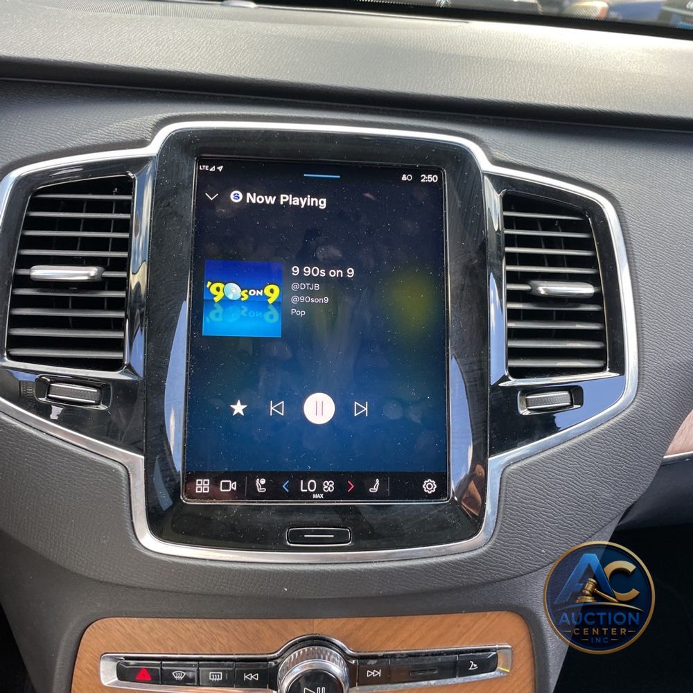 2025 Volvo XC90 2025.5 B6 - Plus