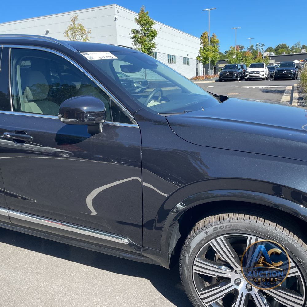 2025 Volvo XC90 B6 - Ultra