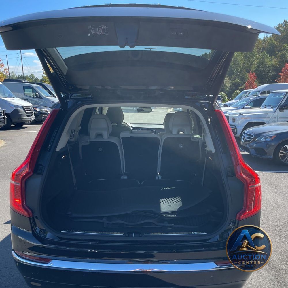 2025 Volvo XC90 B6 - Ultra