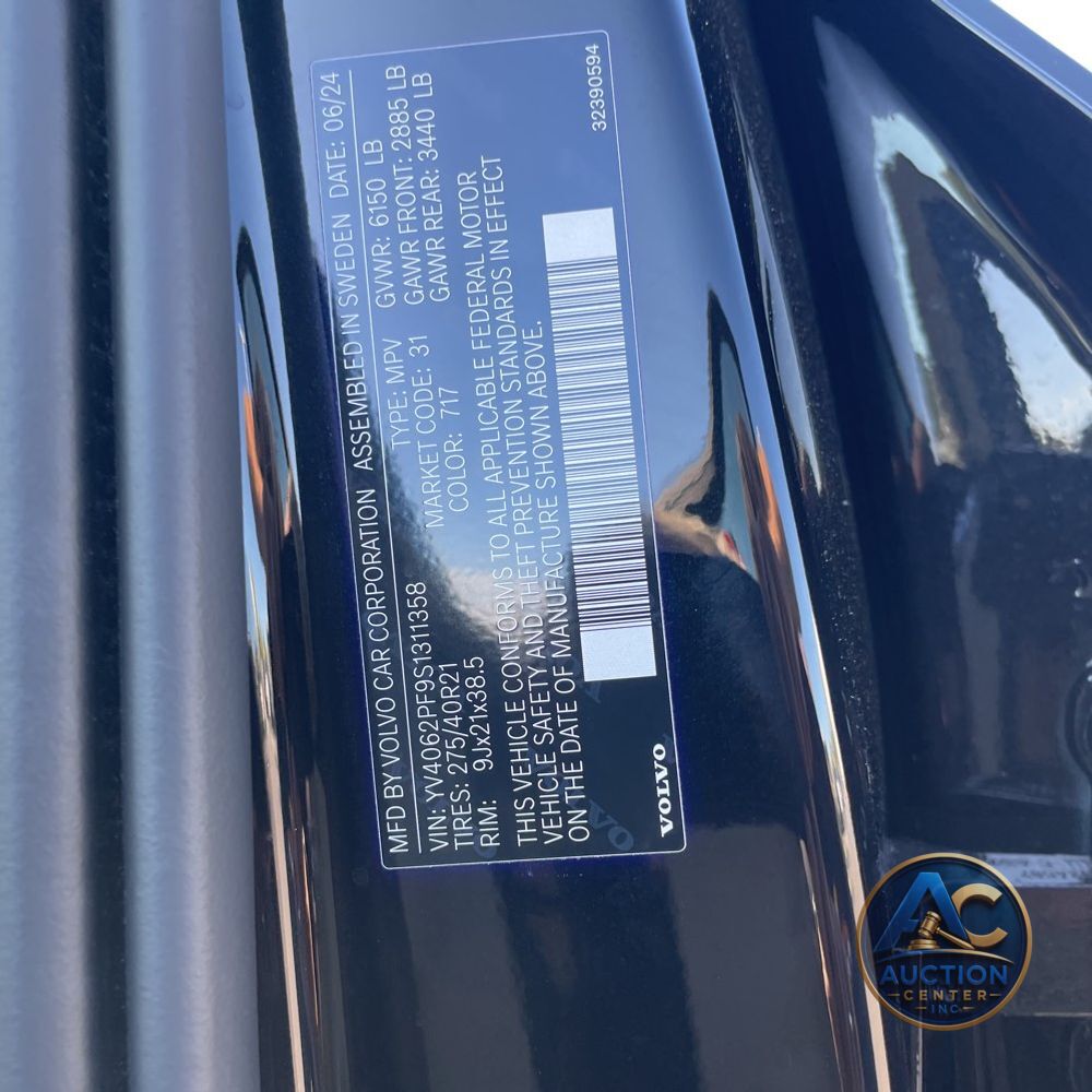 2025 Volvo XC90 B6 - Ultra