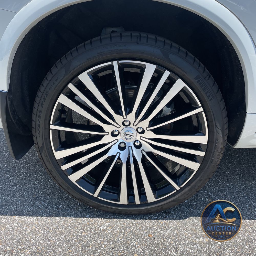 2025 Volvo XC90 B6 - Ultra