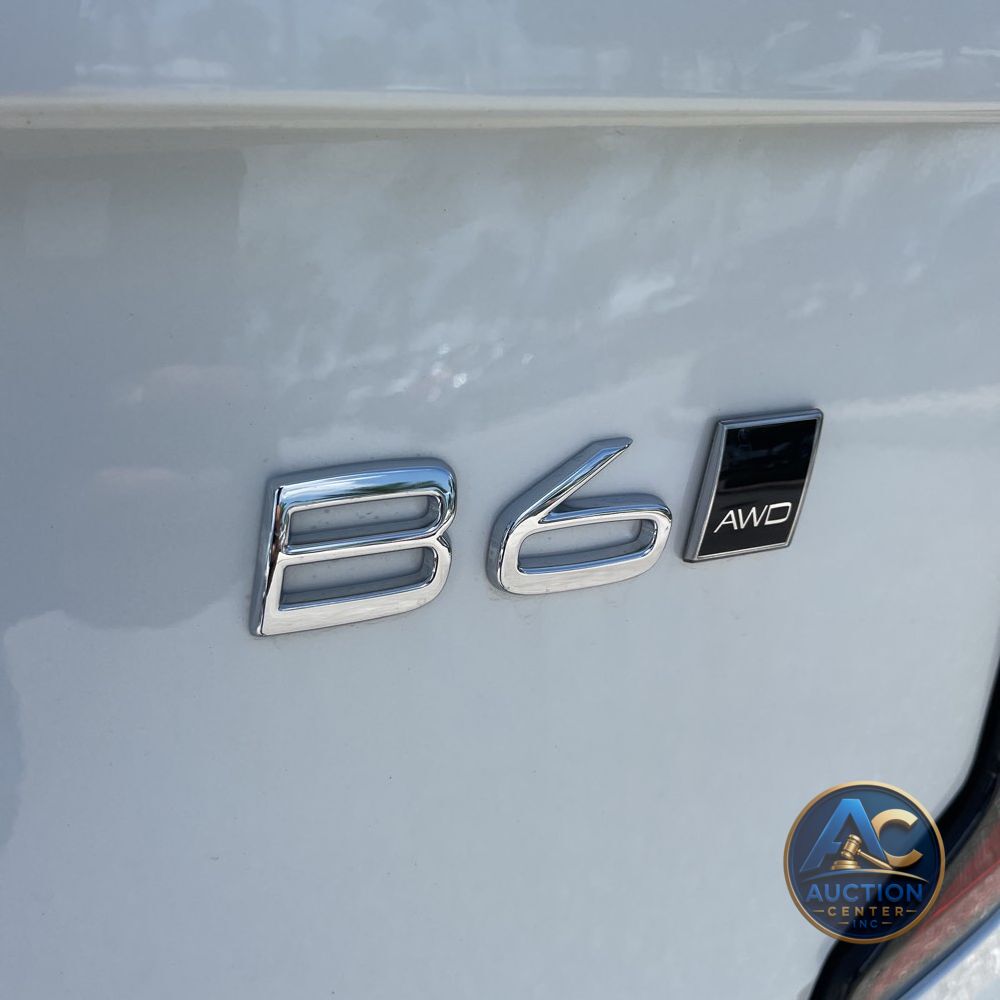 2025 Volvo XC90 B6 - Ultra