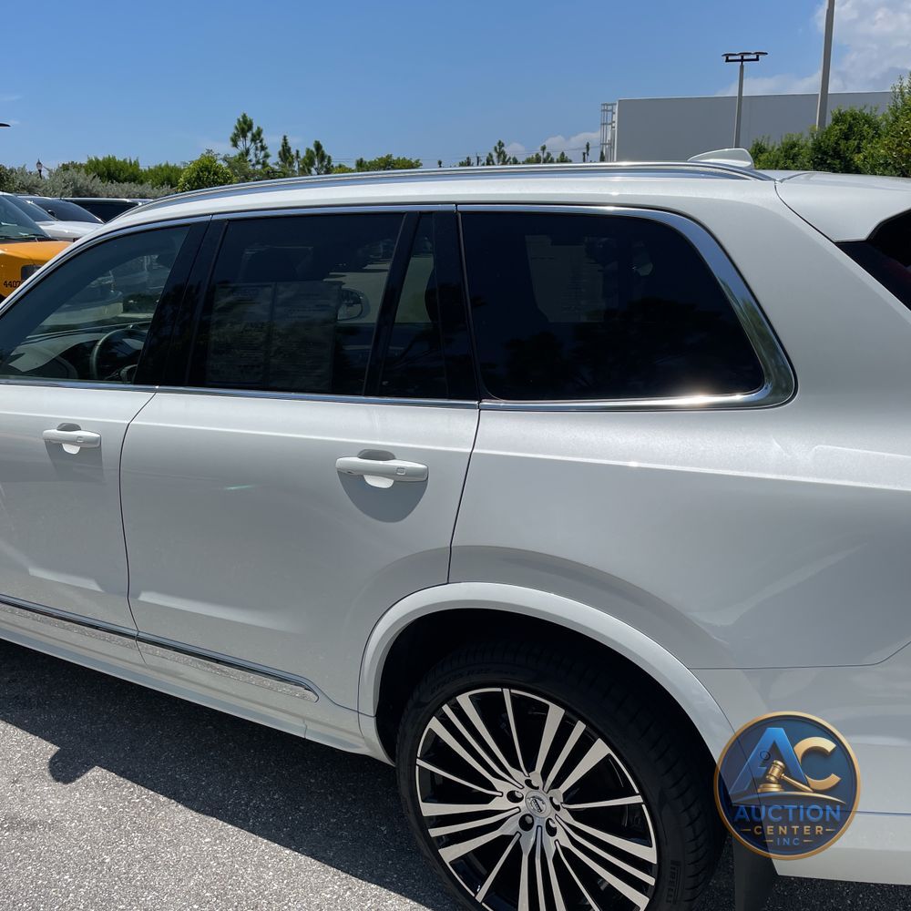 2025 Volvo XC90 B6 - Ultra