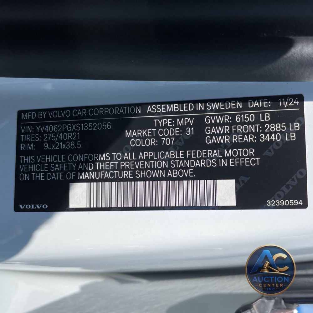 2025 Volvo XC90 B6 - Ultra