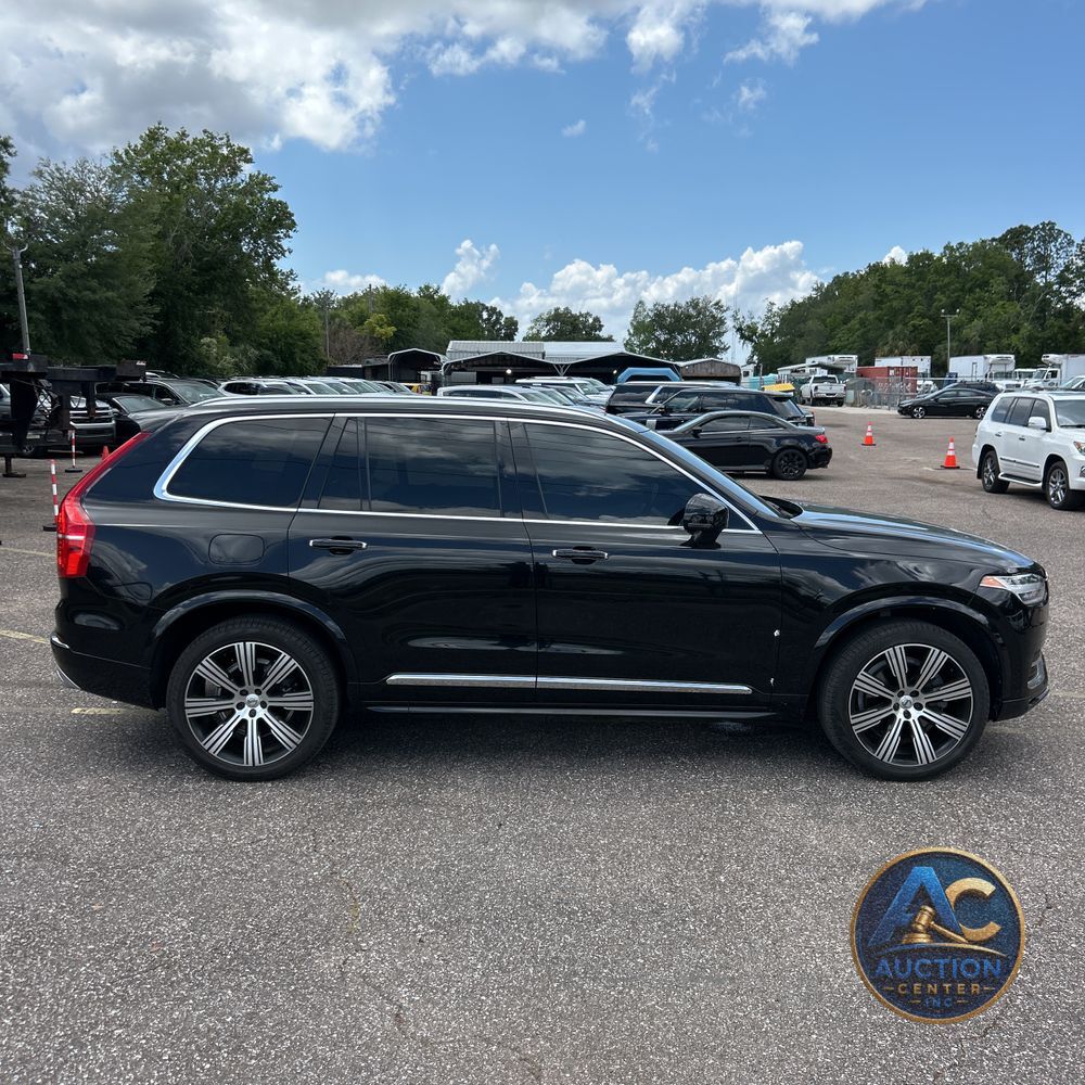 2021 Volvo XC90 T6 Inscription 7 Passenger