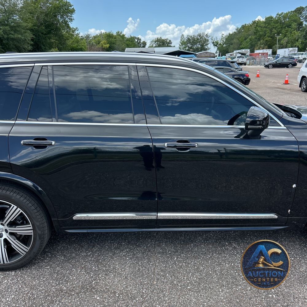 2021 Volvo XC90 T6 Inscription 7 Passenger