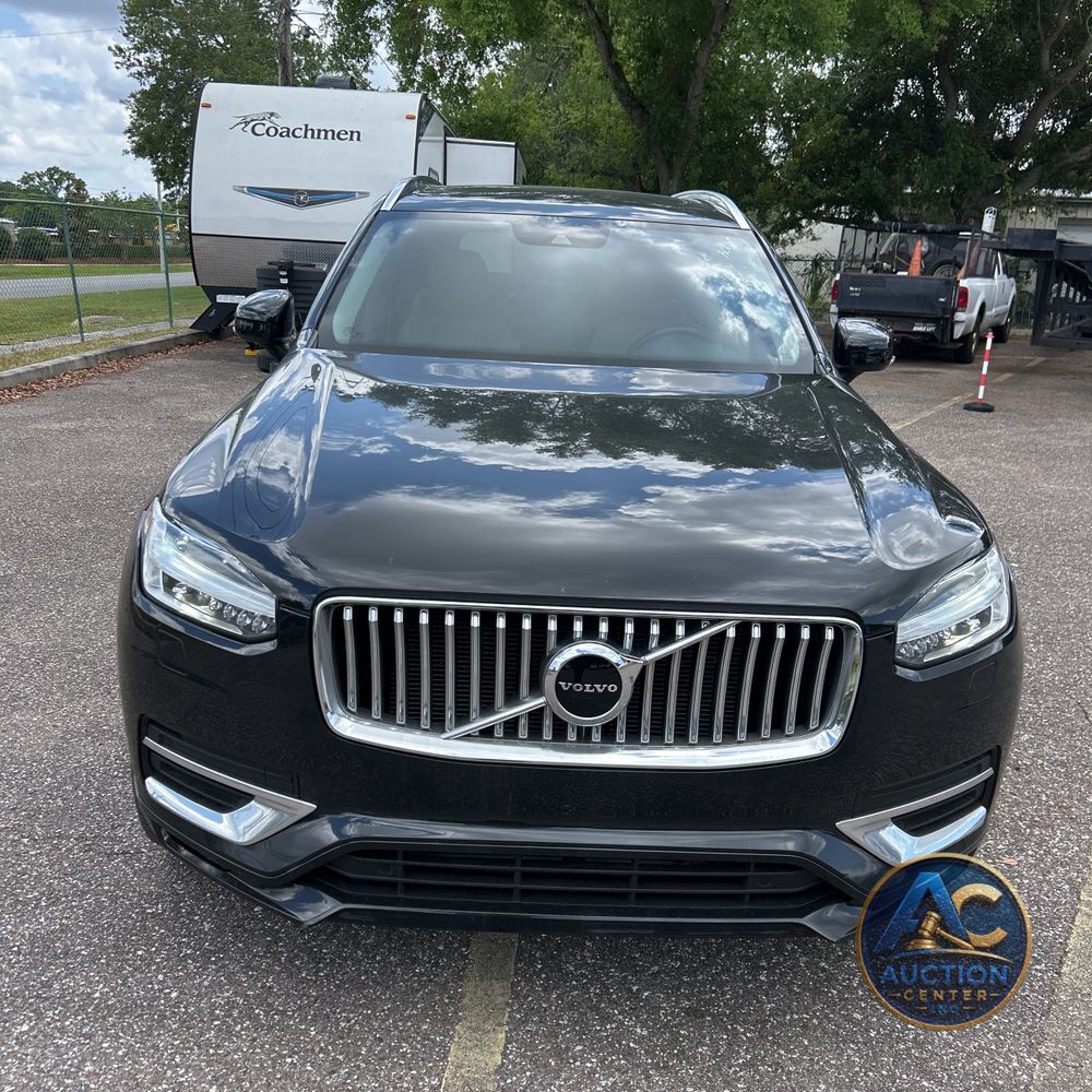 2021 Volvo XC90 T6 Inscription 7 Passenger