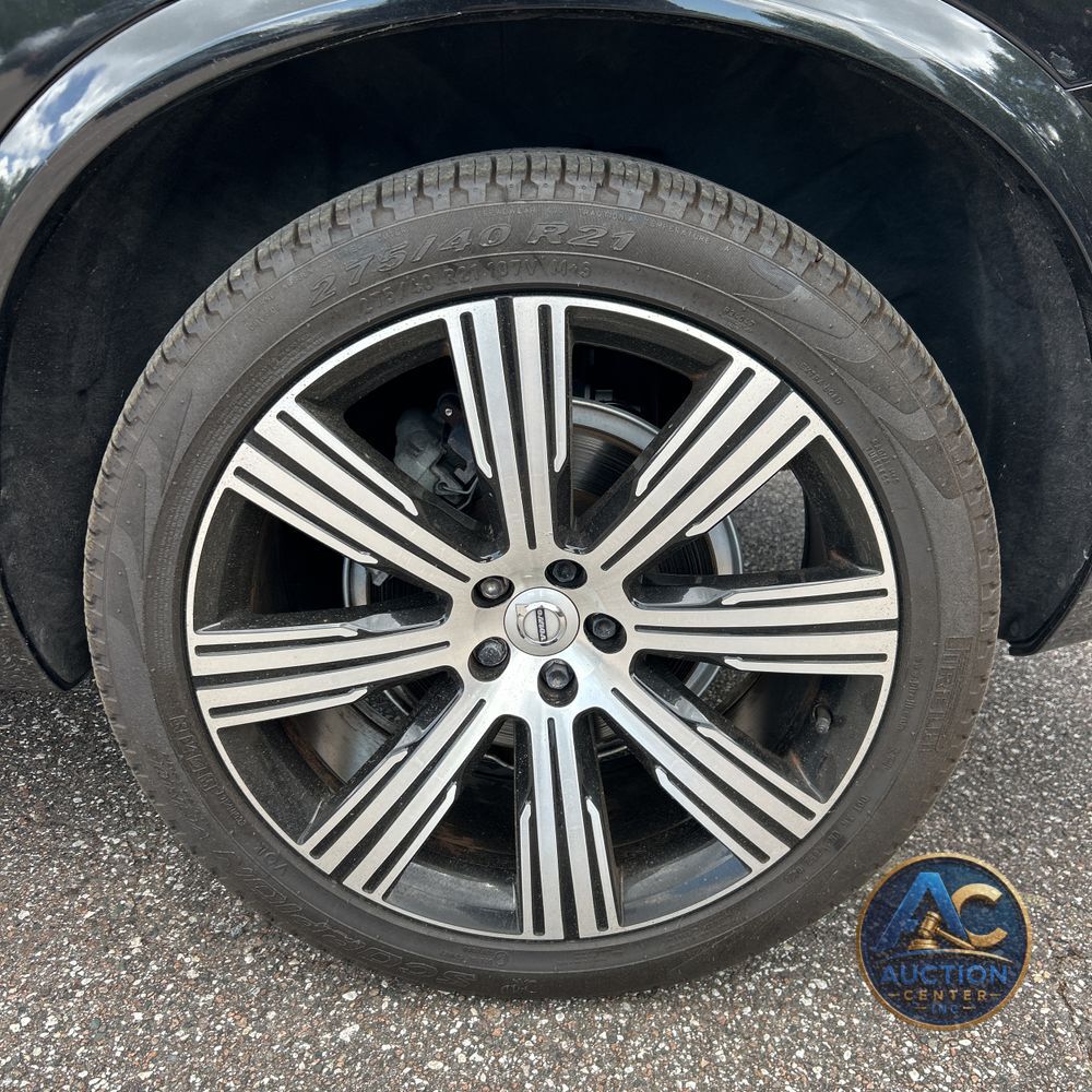 2021 Volvo XC90 T6 Inscription 7 Passenger