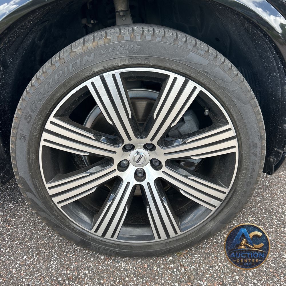 2021 Volvo XC90 T6 Inscription 7 Passenger
