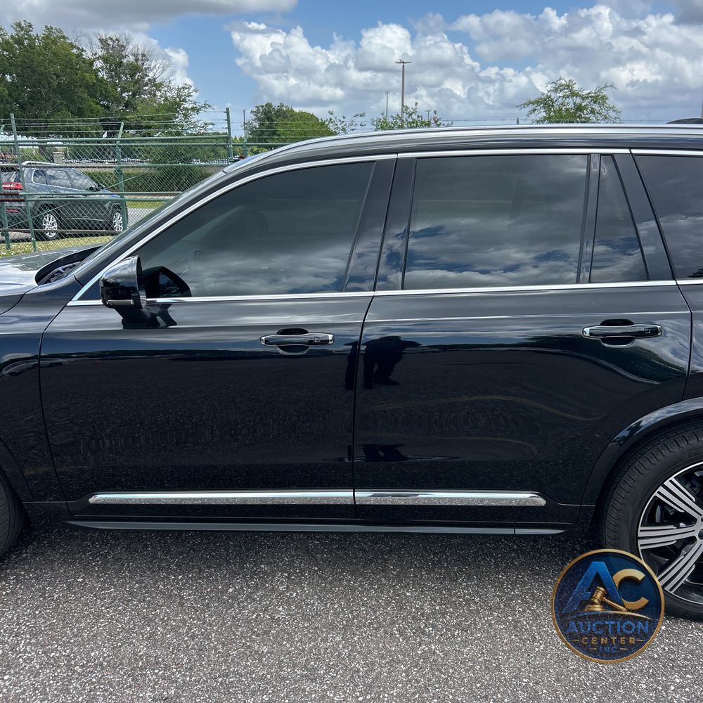 2021 Volvo XC90 T6 Inscription 7 Passenger