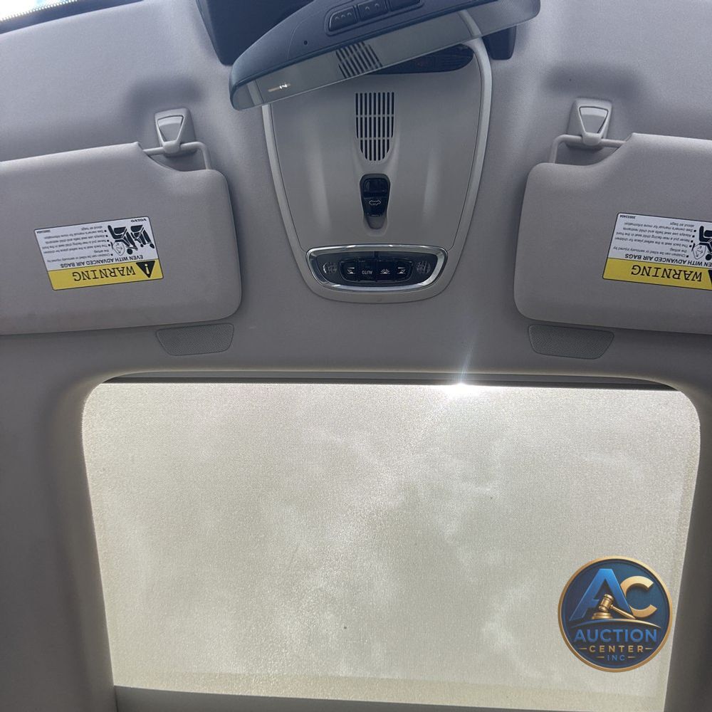 2021 Volvo XC90 T6 Inscription 7 Passenger