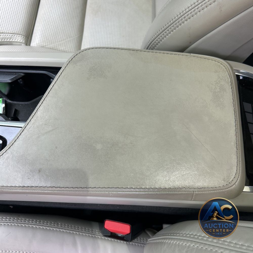 2021 Volvo XC90 T6 Inscription 7 Passenger