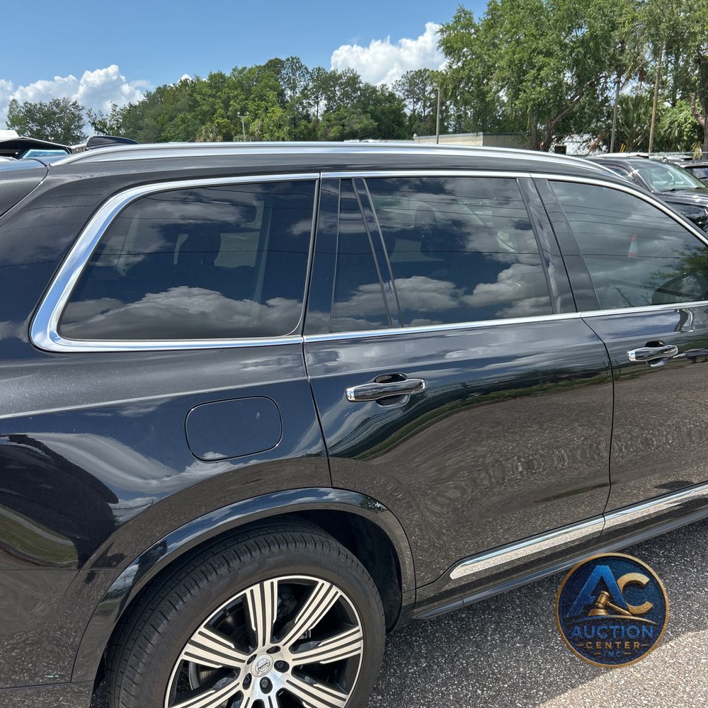 2021 Volvo XC90 T6 Inscription 7 Passenger